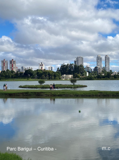 Parc Barigui site.JPG